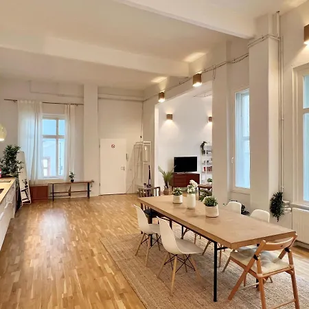 Grosse Loft-apartments Im Herzen Bremens